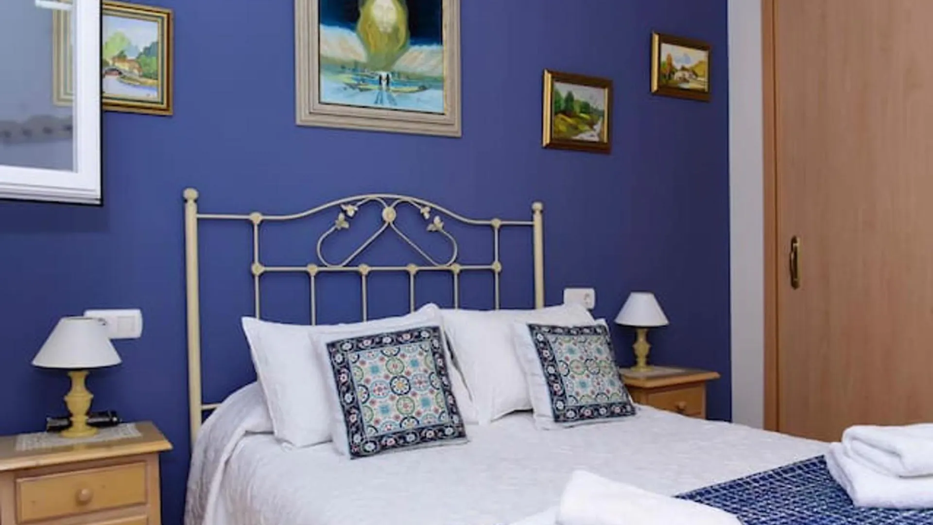 Charming House In Rota + Garden Villa 0*,